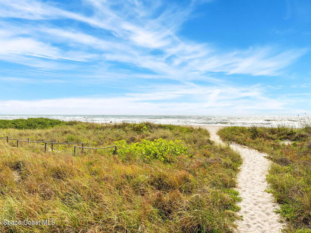 8600 Ridgewood Avenue, Cape Canaveral, FL 32920