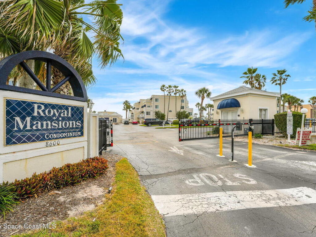 8600 Ridgewood Avenue, Cape Canaveral, FL 32920