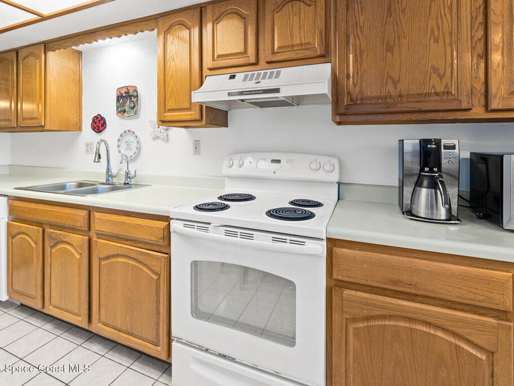 5610 N Banana River Boulevard, Cocoa Beach, FL 32931