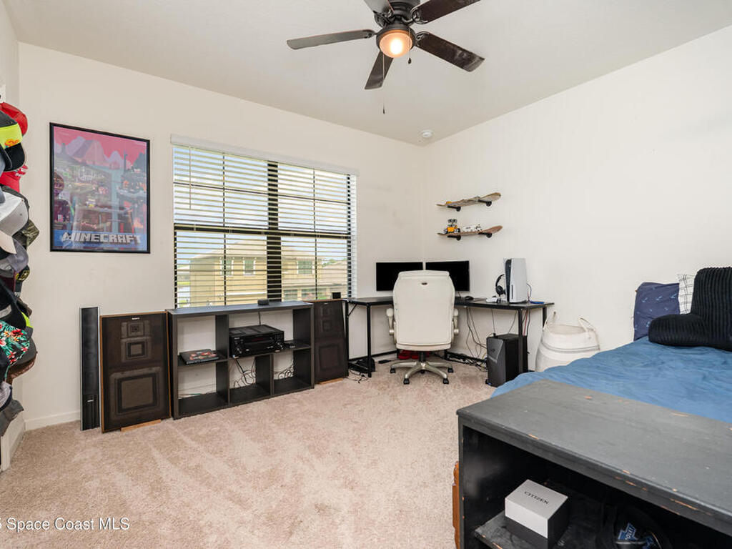 904 Old Country Road, Palm Bay, FL 32909