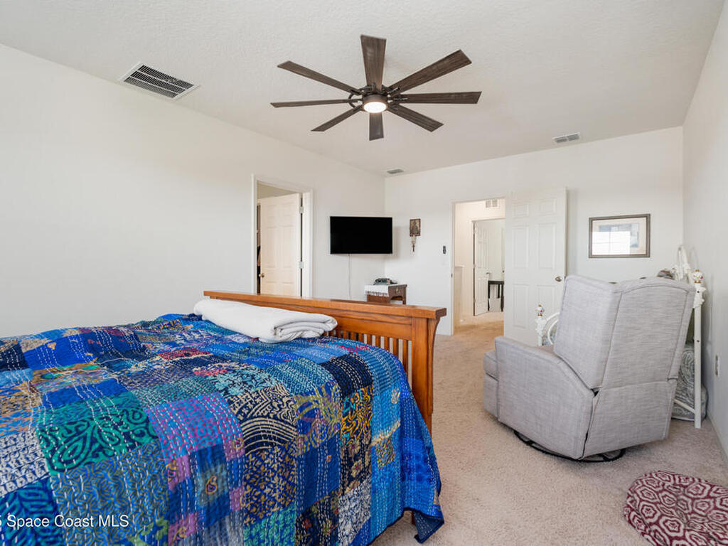 904 Old Country Road, Palm Bay, FL 32909