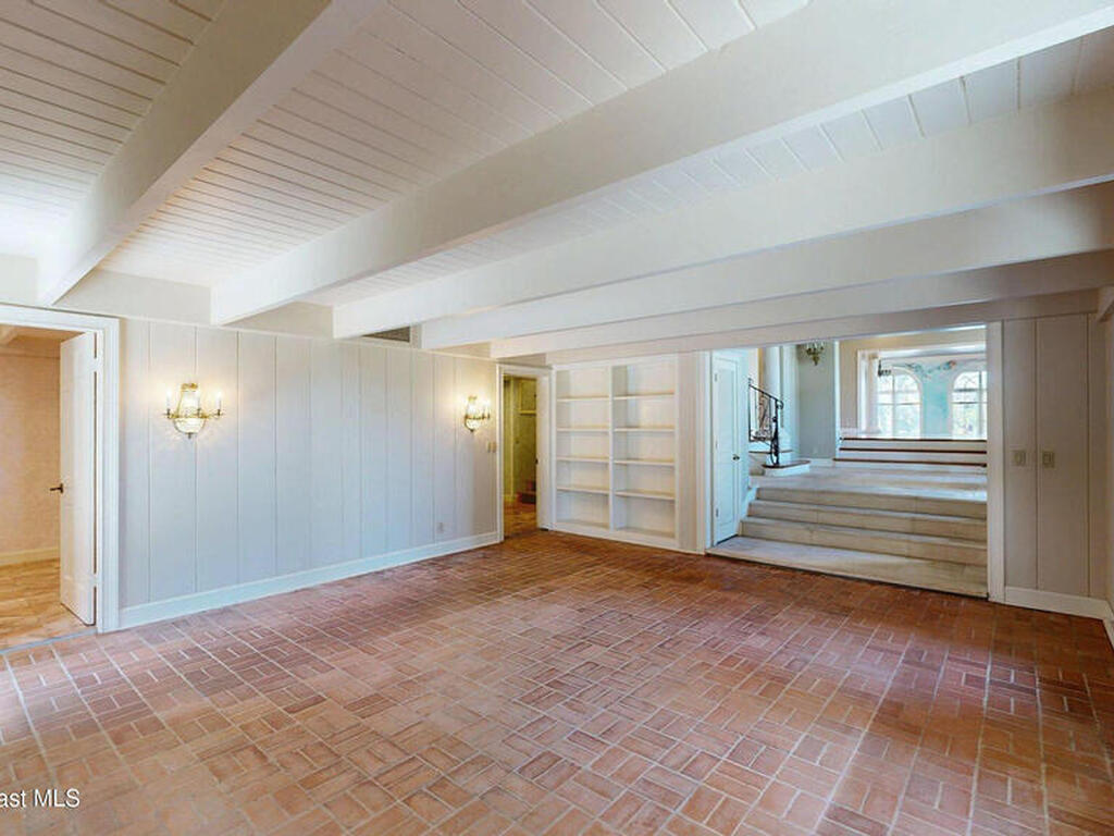 3000 Rocky Point Road, Malabar, FL 32950