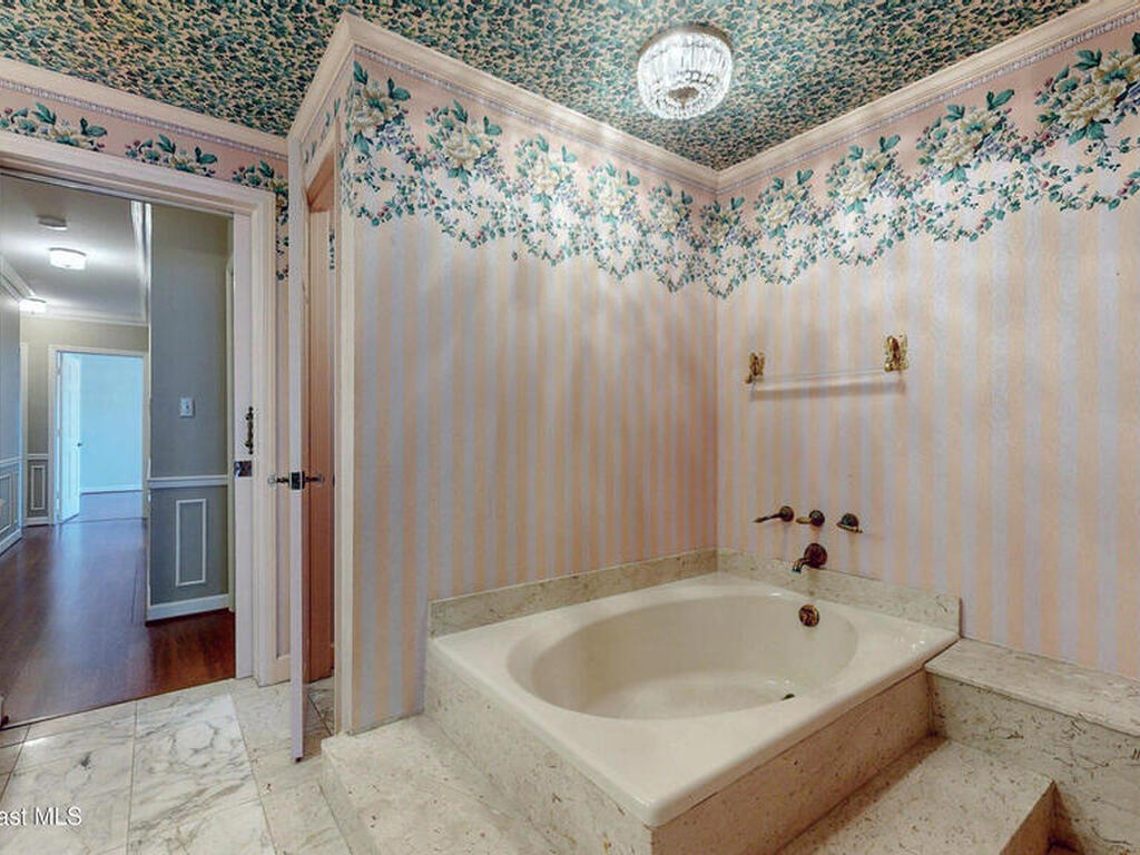 3000 Rocky Point Road, Malabar, FL 32950