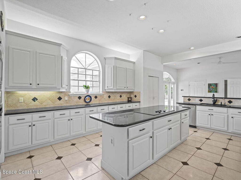 6007 N Tropical Trail, Merritt Island, FL 32953