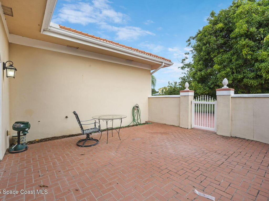 6007 N Tropical Trail, Merritt Island, FL 32953