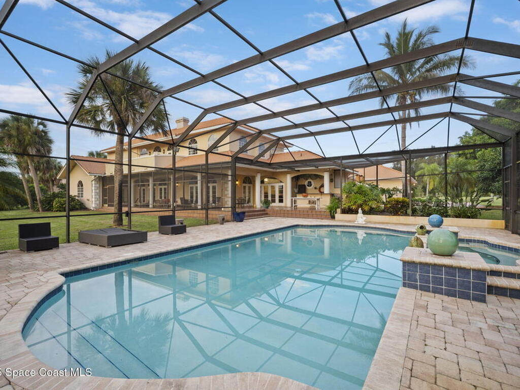 6007 N Tropical Trail, Merritt Island, FL 32953