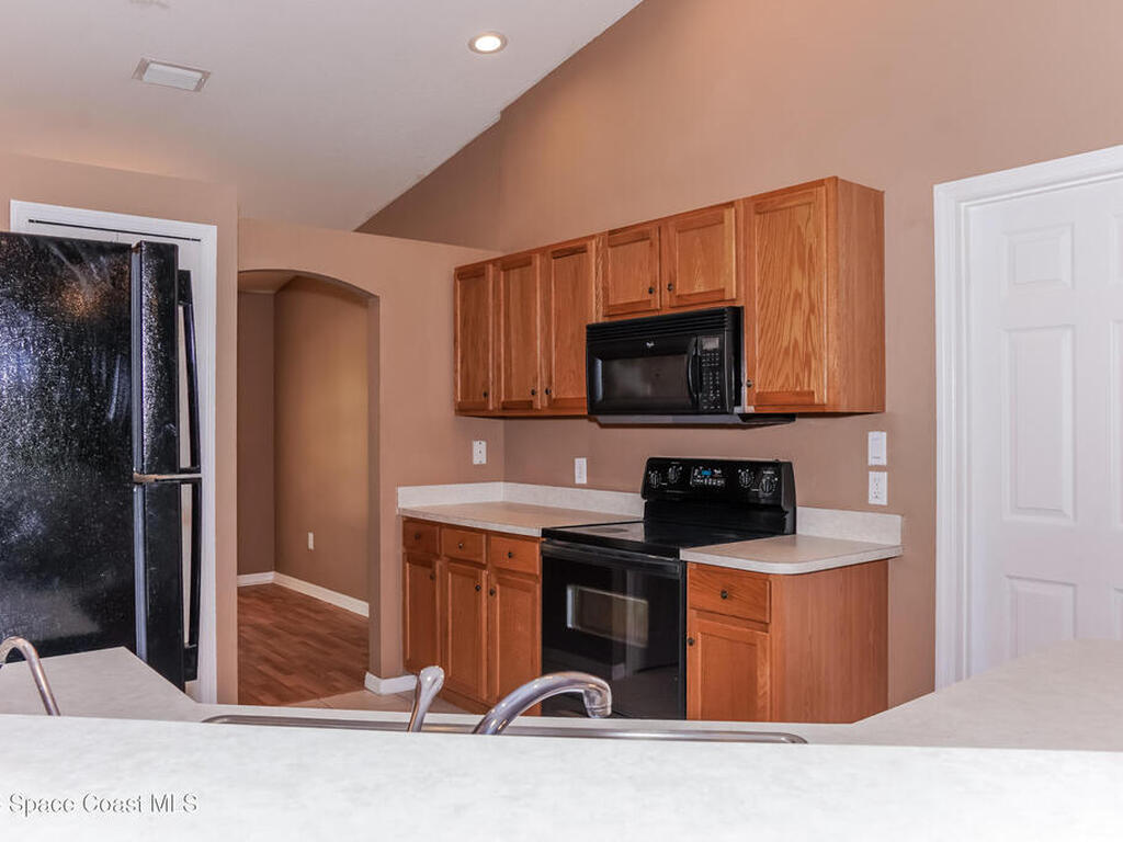 225 Gordon Road, Palm Bay, FL 32907