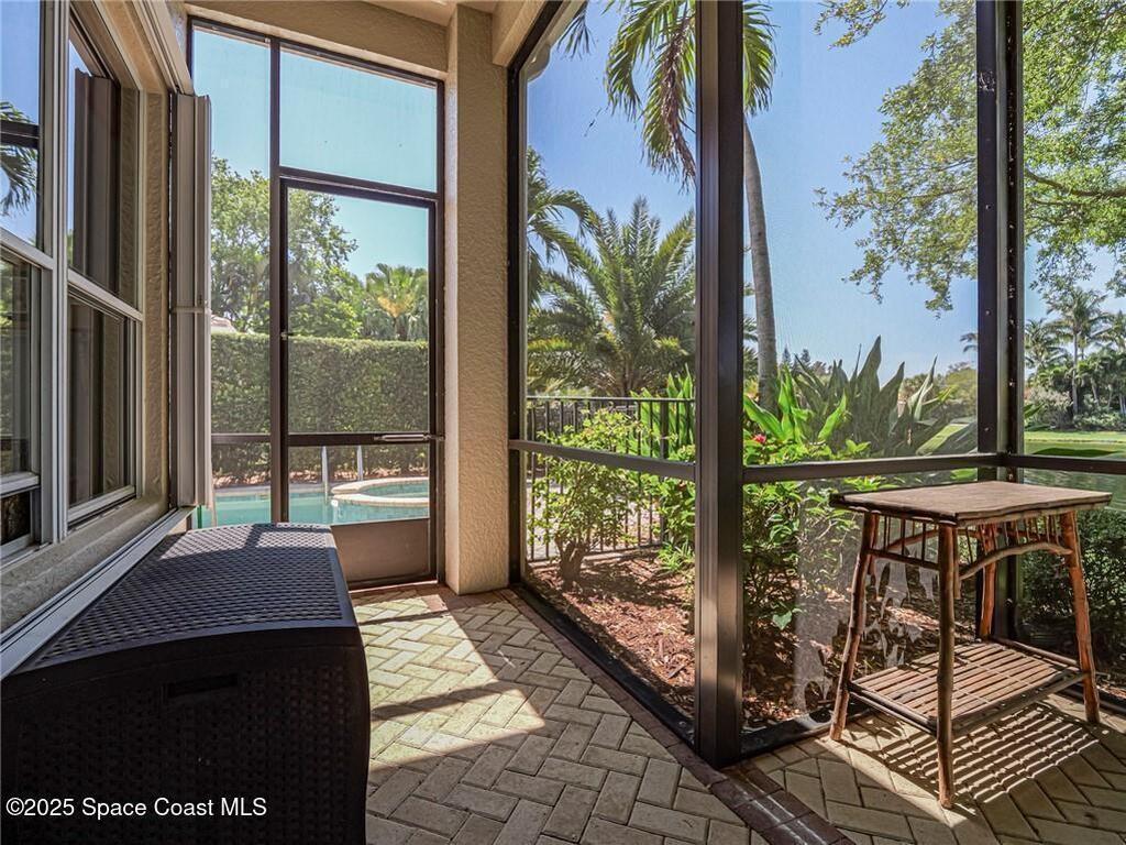 9325 E Maiden Court, Vero Beach, FL 32963