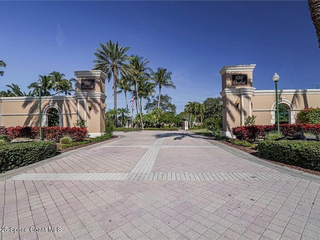 9325 E Maiden Court, Vero Beach, FL 32963