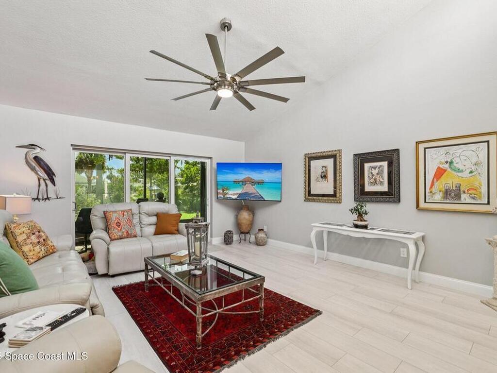 527 Summerset Court, Indian Harbour Beach, FL 32937