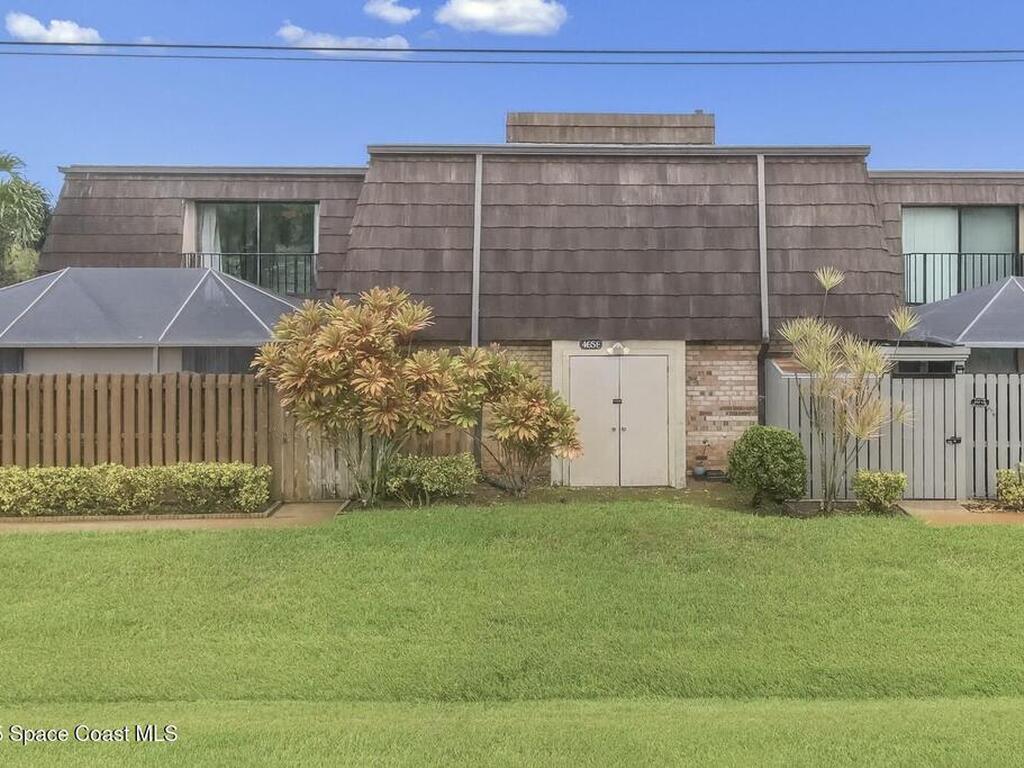 465 E Waverly Place, Vero Beach, FL 32960