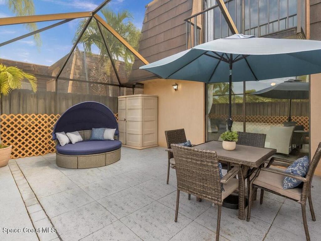 465 E Waverly Place, Vero Beach, FL 32960