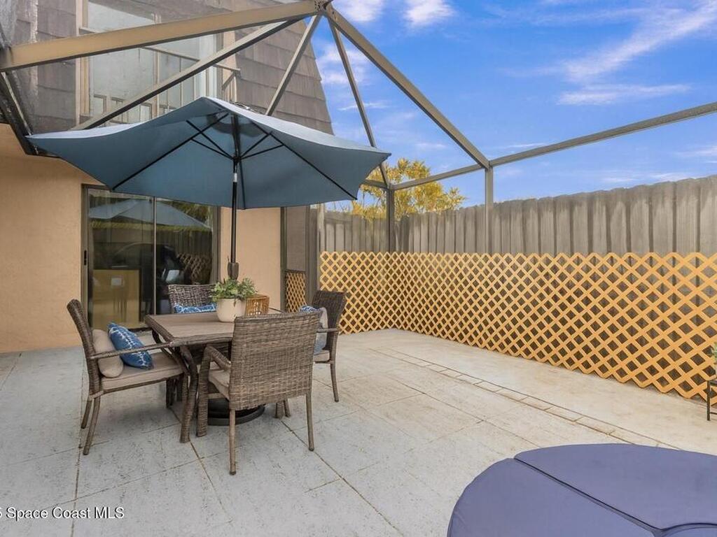 465 E Waverly Place, Vero Beach, FL 32960