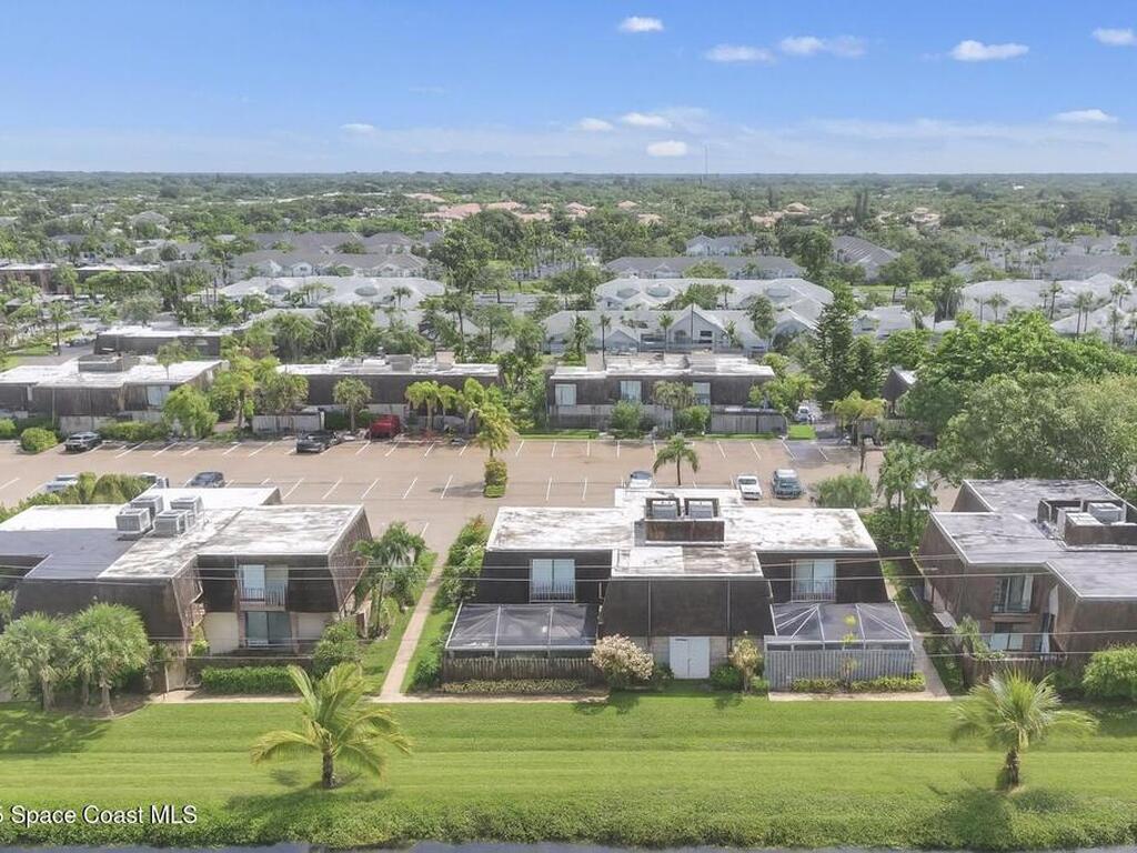 465 E Waverly Place, Vero Beach, FL 32960