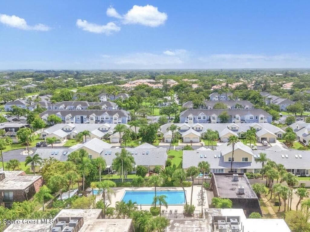 465 E Waverly Place, Vero Beach, FL 32960