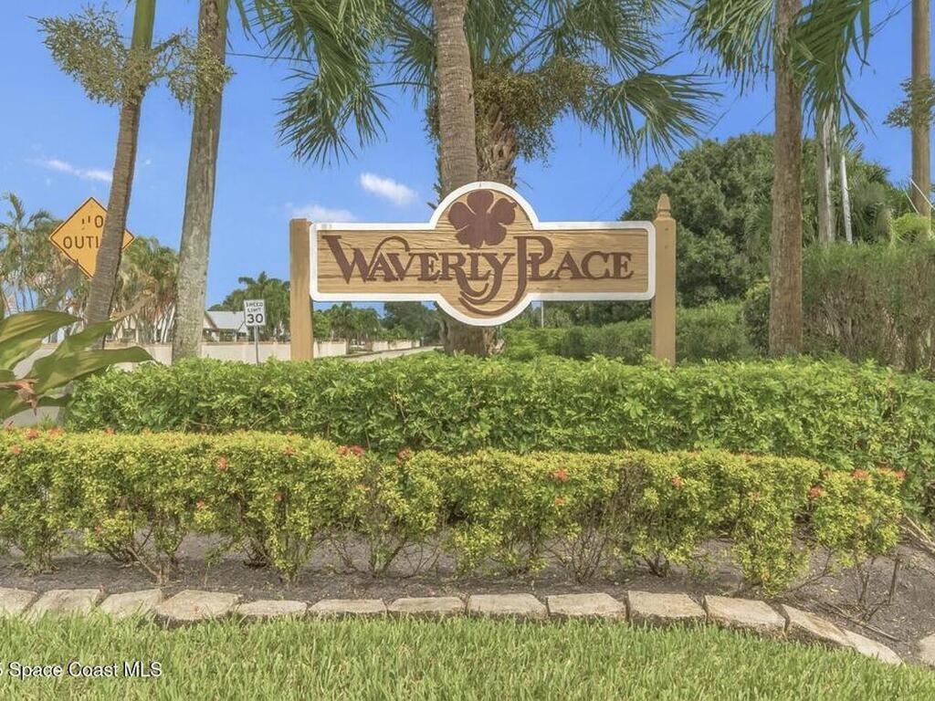 465 E Waverly Place, Vero Beach, FL 32960