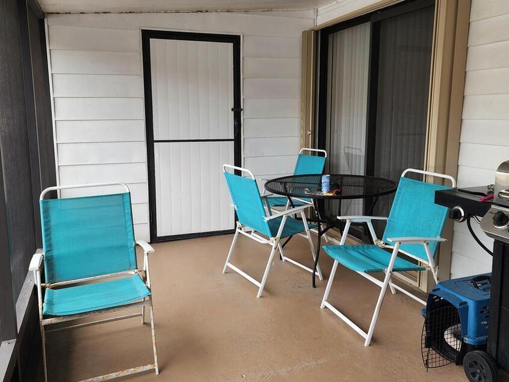 2816 Manor Drive, Palm Bay, FL 32905