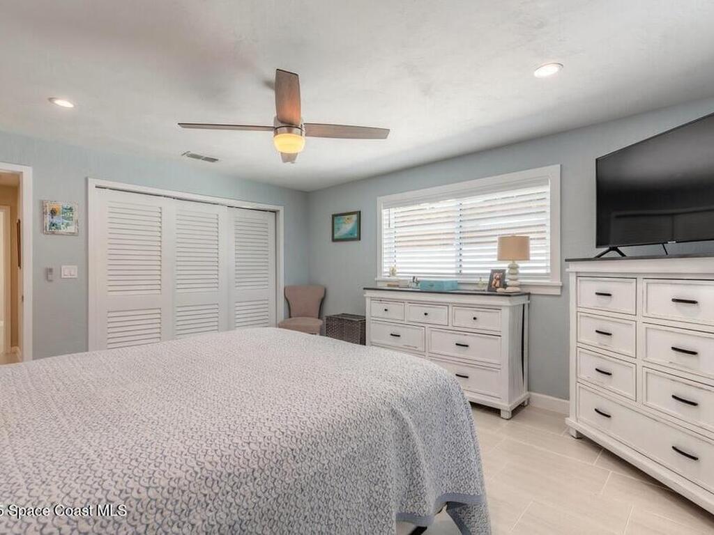 18 E Magnolia Avenue, Port Orange, FL 32127