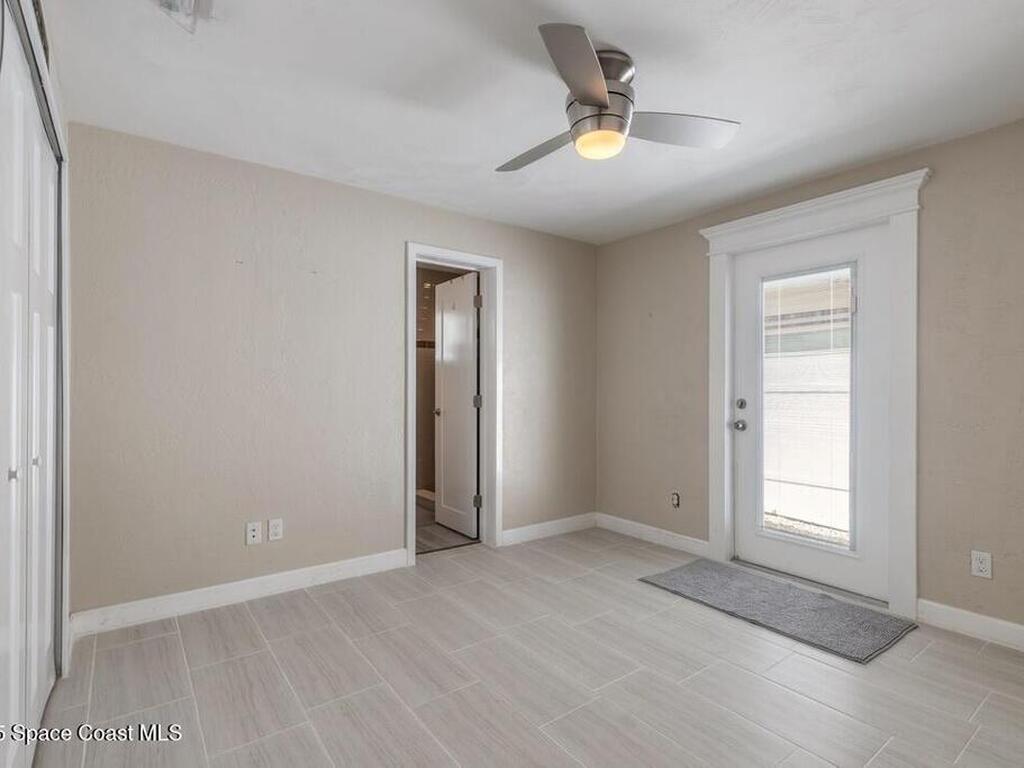 18 E Magnolia Avenue, Port Orange, FL 32127