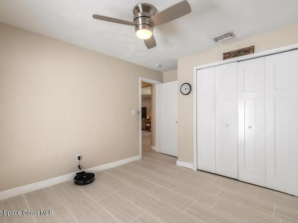 18 E Magnolia Avenue, Port Orange, FL 32127