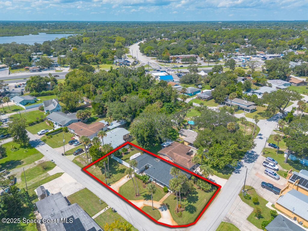 18 E Magnolia Avenue, Port Orange, FL 32127
