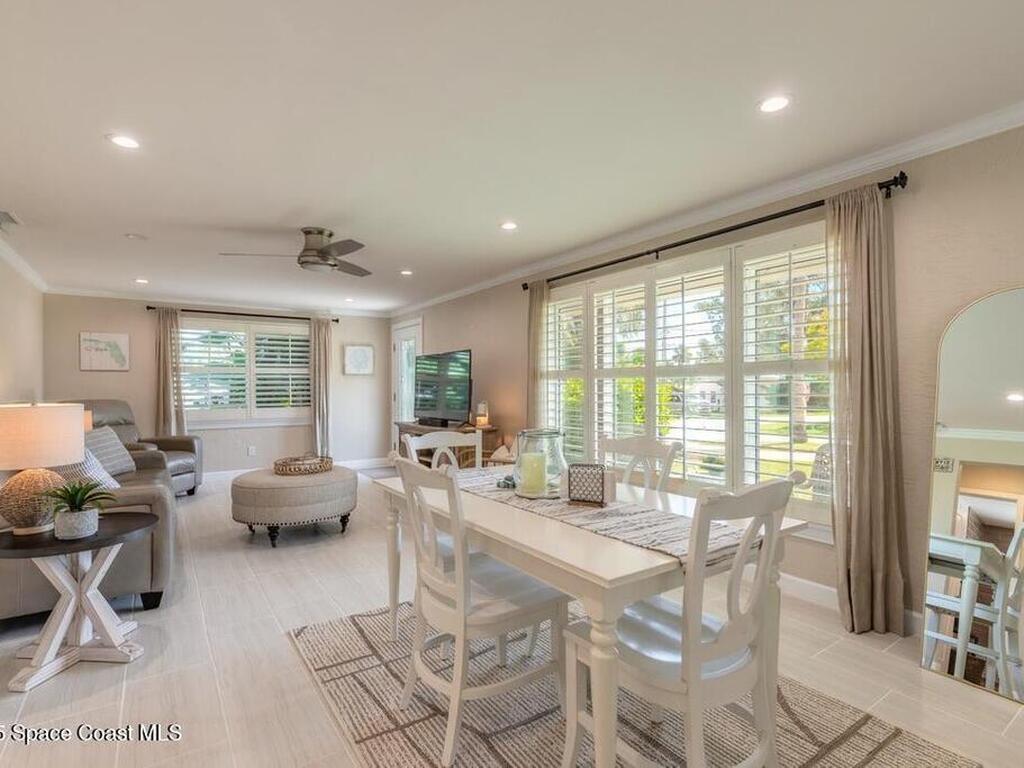 18 E Magnolia Avenue, Port Orange, FL 32127