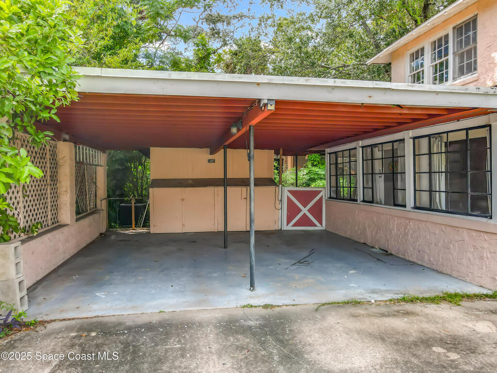 824 Indian River Avenue, Titusville, FL 32780