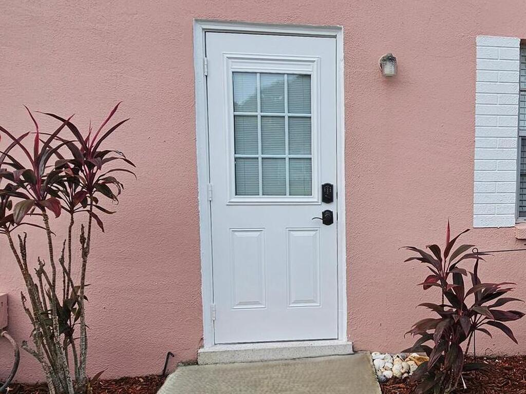 419 Madison Avenue, Cape Canaveral, FL 32920