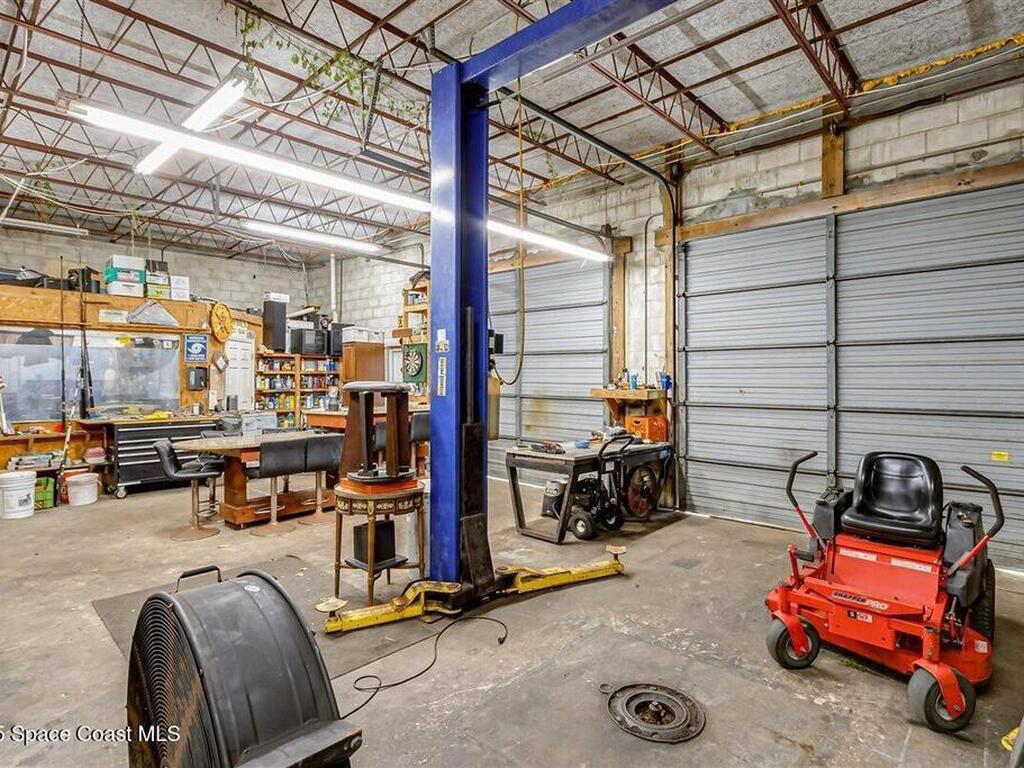 2015 Aurora Road, Melbourne, FL 32935