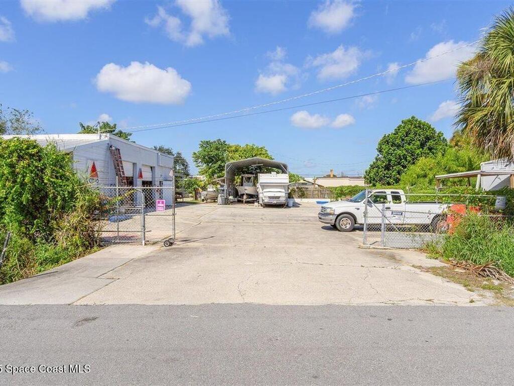 2015 Aurora Road, Melbourne, FL 32935