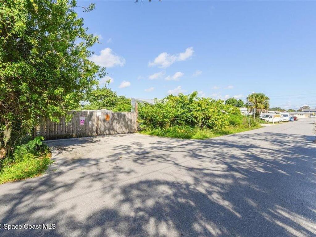 2015 Aurora Road, Melbourne, FL 32935