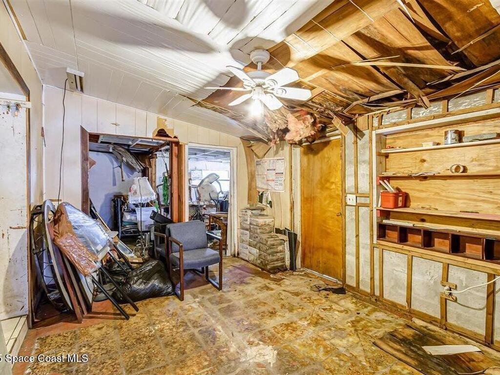 2015 Aurora Road, Melbourne, FL 32935