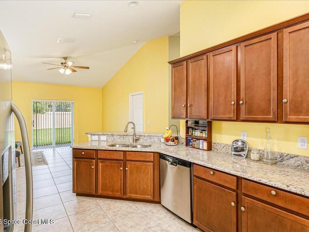 2058 Snapdragon Drive, Palm Bay, FL 32907