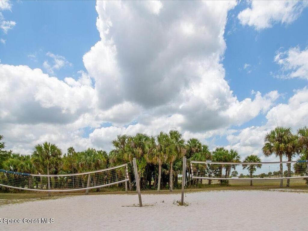 2058 Snapdragon Drive, Palm Bay, FL 32907