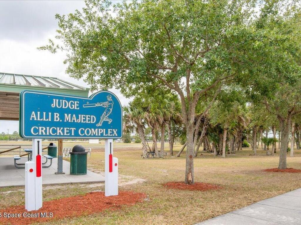 2058 Snapdragon Drive, Palm Bay, FL 32907