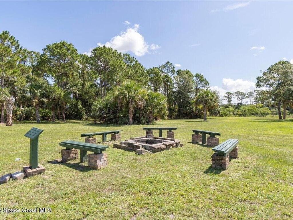 2058 Snapdragon Drive, Palm Bay, FL 32907