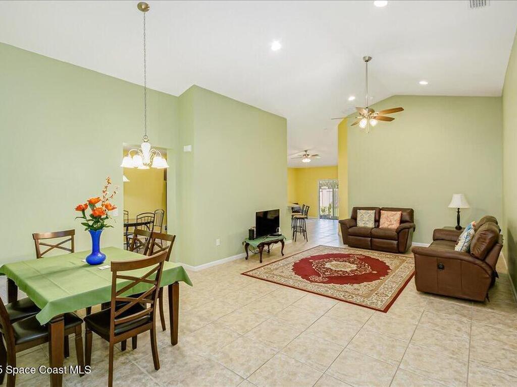 2058 Snapdragon Drive, Palm Bay, FL 32907