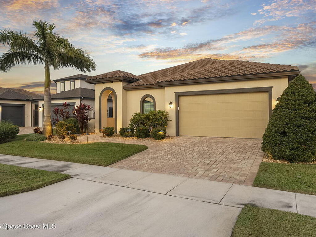 8135 Lyside Drive, Melbourne, FL 32940