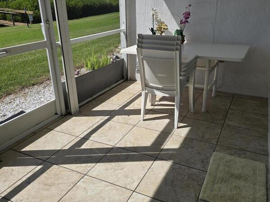 580 S Brevard Avenue, Cocoa Beach, FL 32931