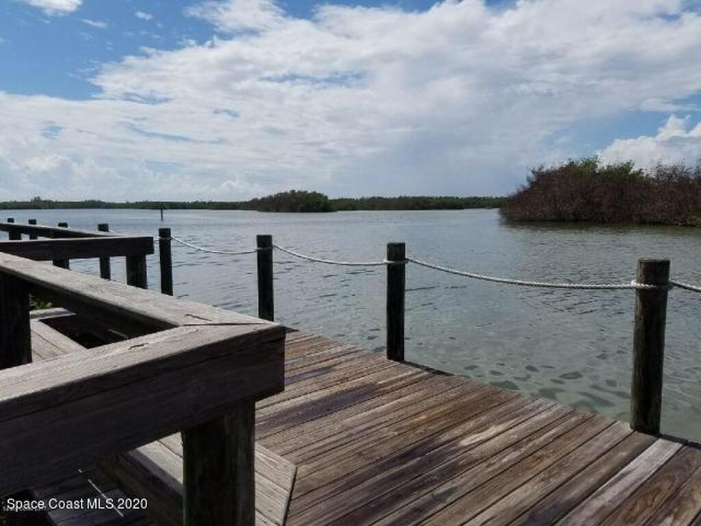 580 S Brevard Avenue, Cocoa Beach, FL 32931