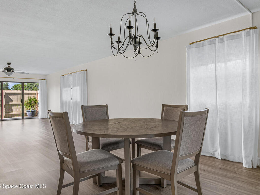 305 Tangle Run Boulevard, Suntree, FL 32940