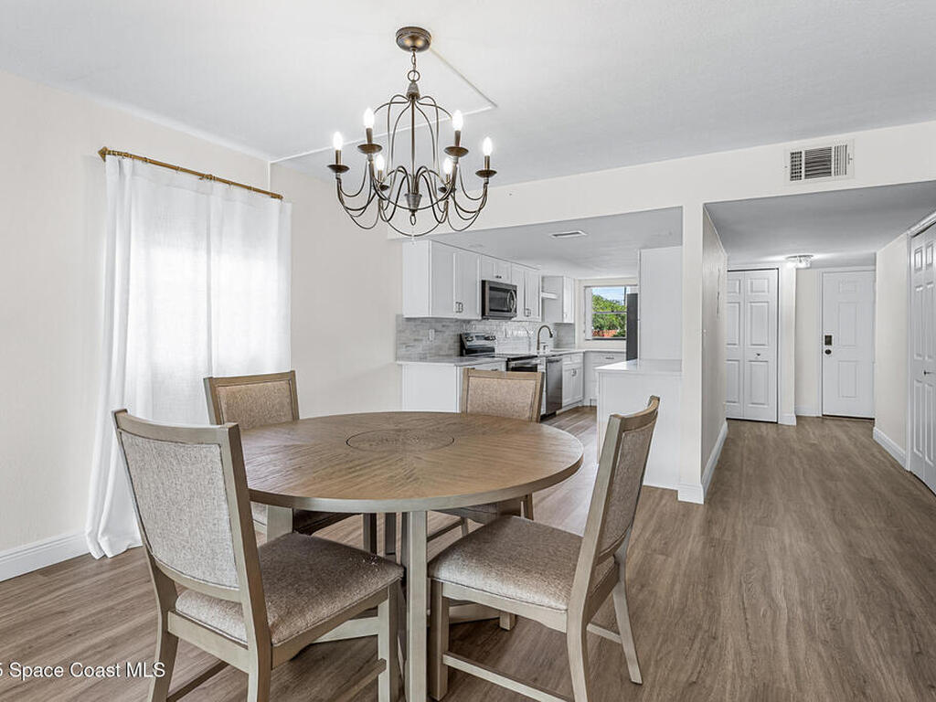 305 Tangle Run Boulevard, Suntree, FL 32940