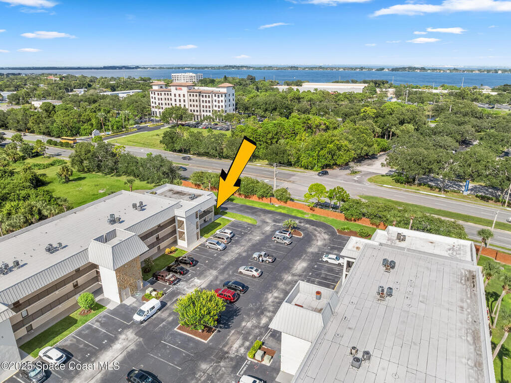 305 Tangle Run Boulevard, Suntree, FL 32940