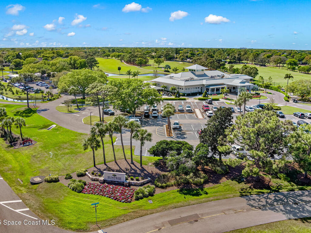 305 Tangle Run Boulevard, Suntree, FL 32940