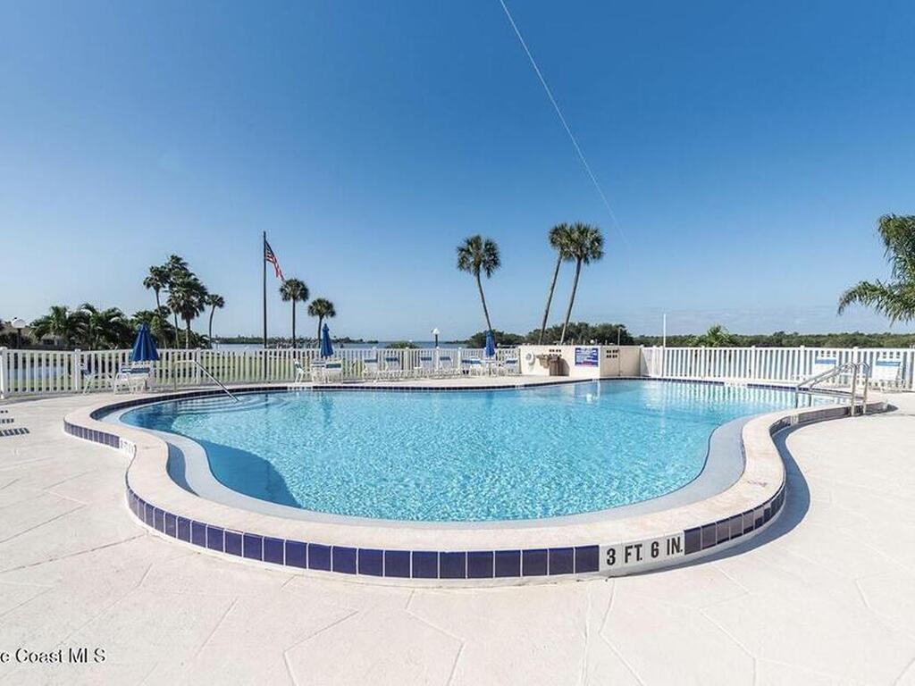 760 S Brevard Avenue, Cocoa Beach, FL 32931