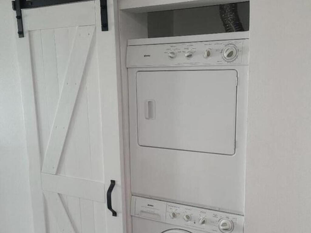 760 S Brevard Avenue, Cocoa Beach, FL 32931