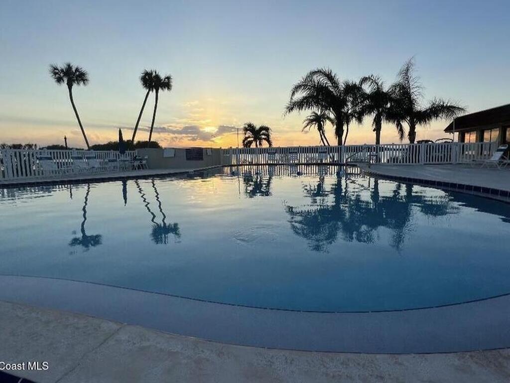 760 S Brevard Avenue, Cocoa Beach, FL 32931