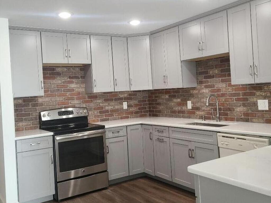 760 S Brevard Avenue, Cocoa Beach, FL 32931