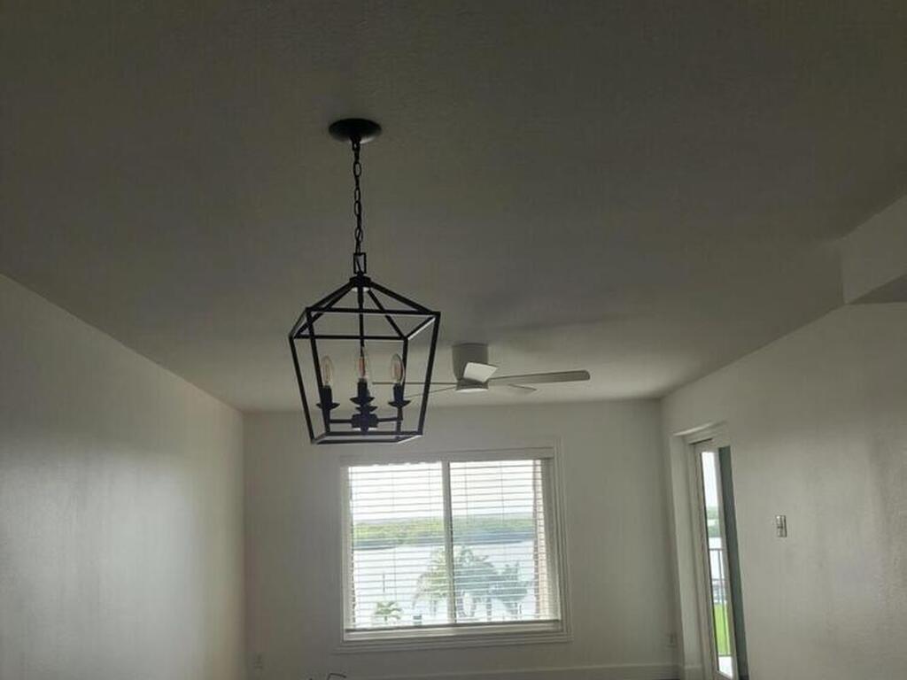 760 S Brevard Avenue, Cocoa Beach, FL 32931