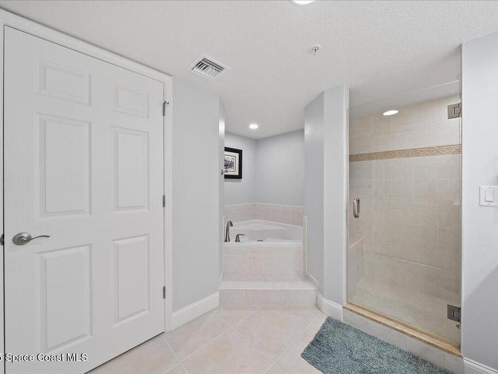 752 Bayside Dr, Cape Canaveral, FL 32920